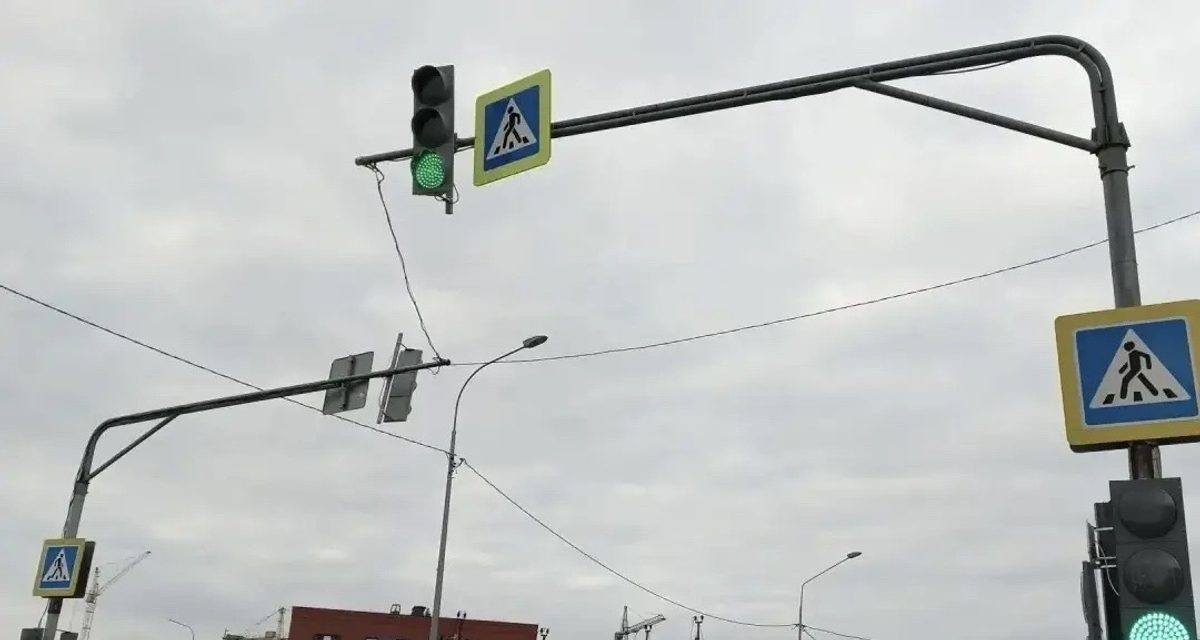 Во «Взлетном» установили светофор и запустили автобус №11 по улице Виктора Музыки