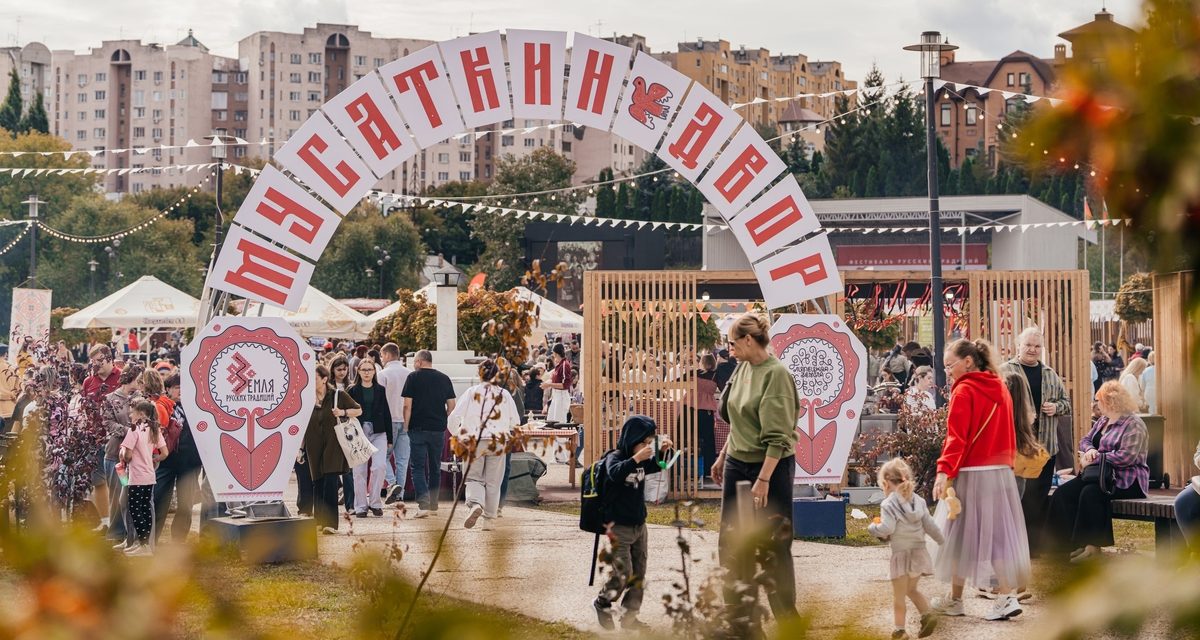 На Липецком городище два дня пели, мастерили и играли на фестивале «Мусаткин двор»